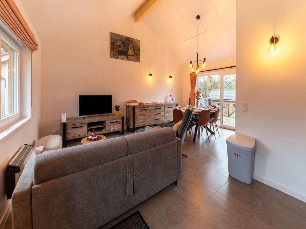 Cosy Chalet Near Durbuy In Nature Villa Somme-Leuze ภายนอก รูปภาพ